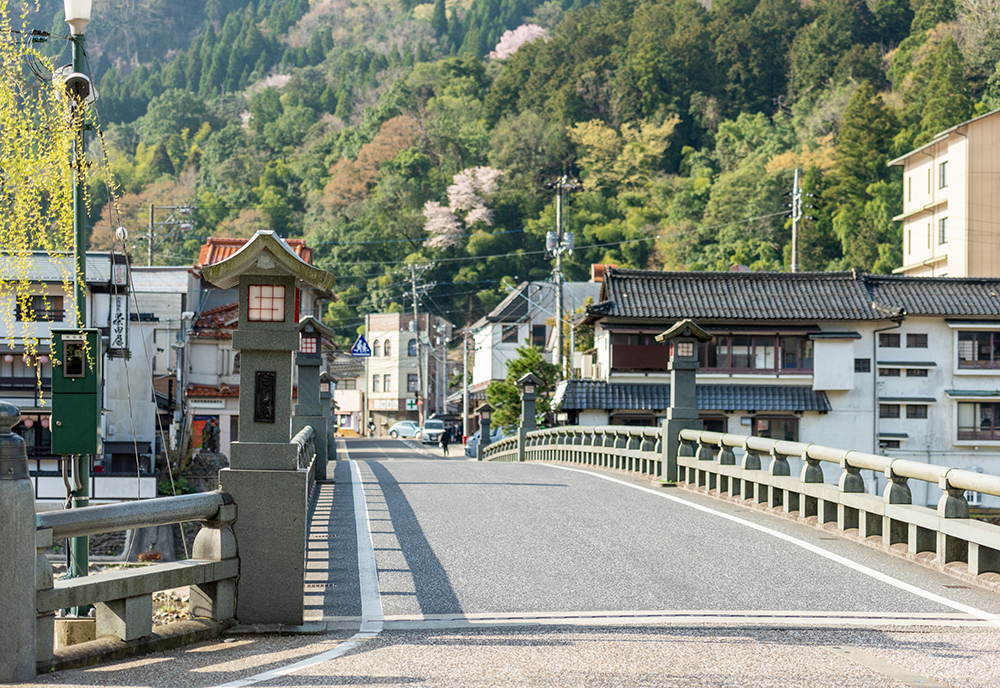 三朝温泉